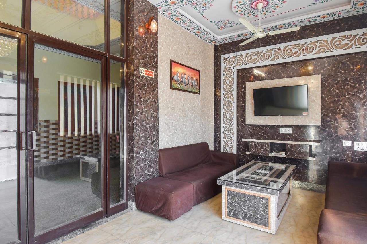 Oyo 11389 Hotel Ng Palace Jaipur Extérieur photo