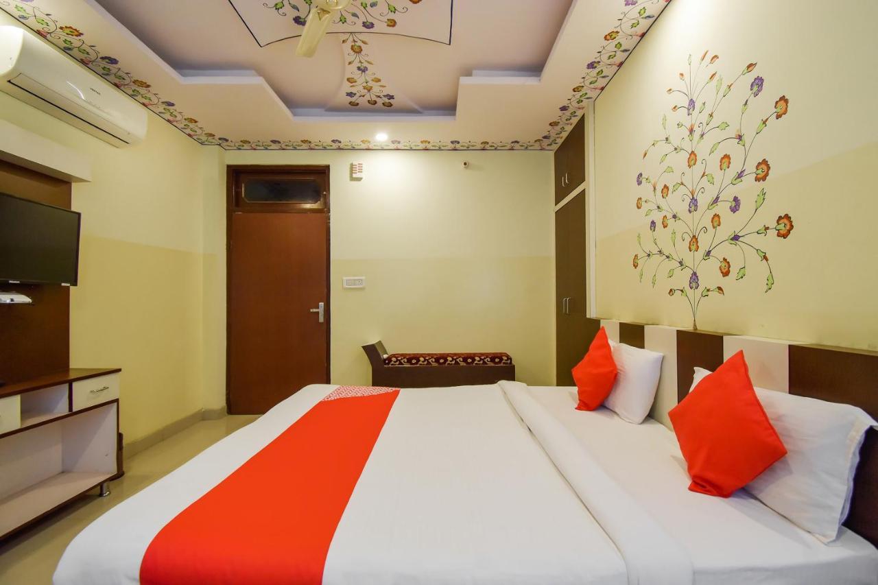 Oyo 11389 Hotel Ng Palace Jaipur Extérieur photo