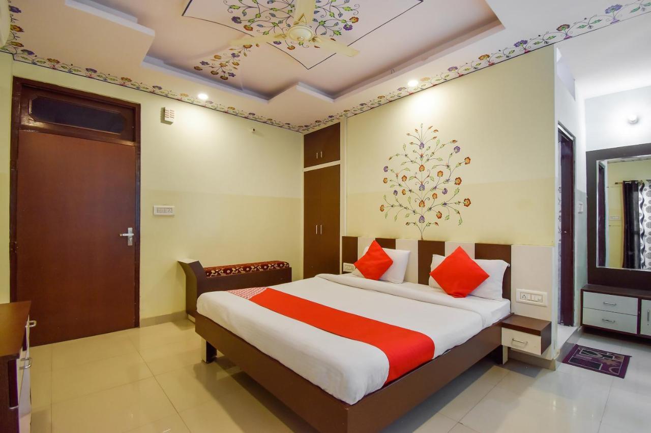 Oyo 11389 Hotel Ng Palace Jaipur Extérieur photo